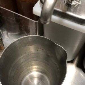 Meet your Posher, Javier